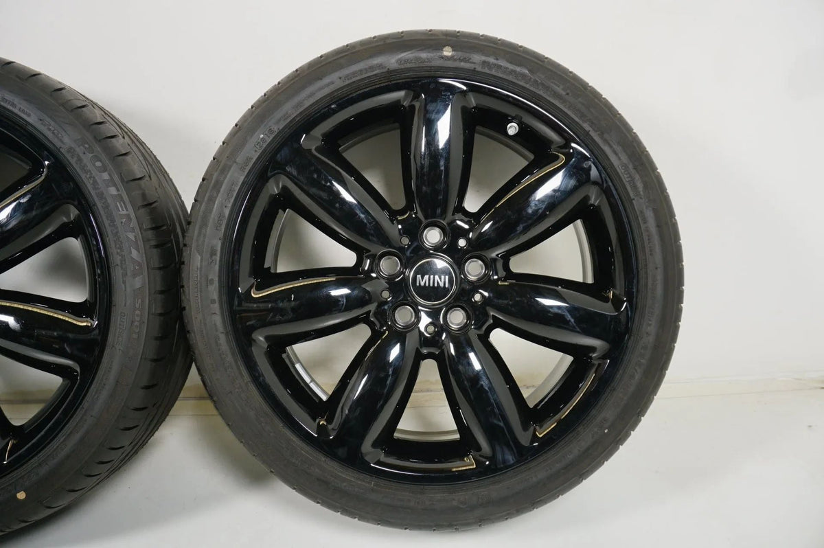 MINI Clubman F54 Winterräder mit neuen Winterreifen 225 40 18 Zoll