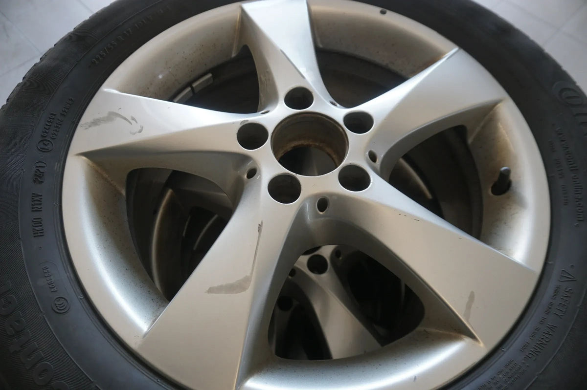 Original Mercedes V-Class Vito W447 17-inch Alloy Wheels A4474012200 Winter Tires Detailansicht 3