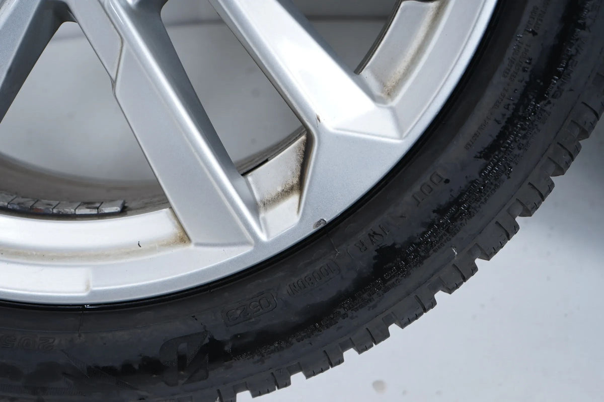 Audi A3 GY 8Y Winter Tires Winter Wheels 205 50 17 Inch 8Y0601025L Detailansicht 4