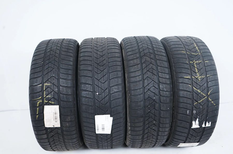 4 x Winterreifen Pirelli 225/45 R18 18 Zoll DOT19/18 ca.5mm MO
