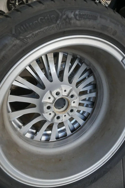 Jantes alliage d'origine BMW Série 5 G30 G31 Roues hiver Pneus hiver 245 45 R18 pouces 7mm