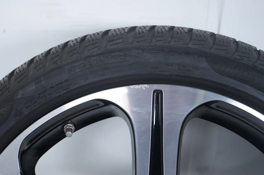 Mercedes Classe E W213 Jantes hiver Pneus hiver 245 40 19 pouces