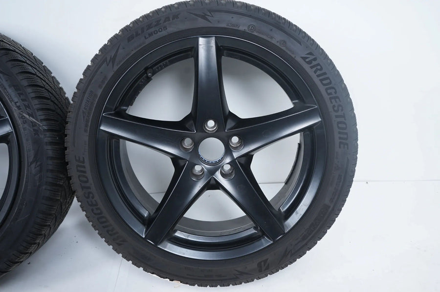 Audi A6 TT Skoda Octavia IV Alufelgen Winterräder Winterreifen 225 45 18 Zoll