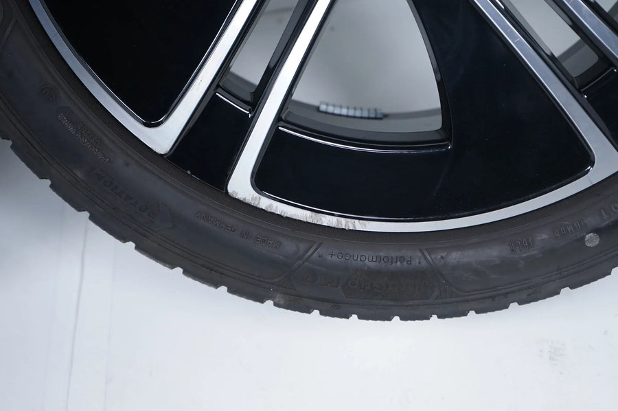 Pneus/jantes hiver 245/40/19 pouces pour Mercedes Classe CLE W236