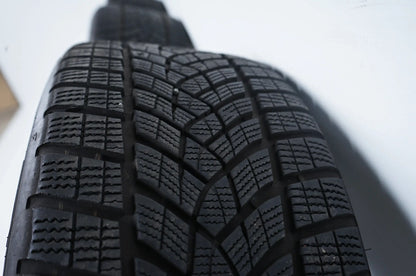 Pneus/jantes hiver 245/40/19 pouces pour Mercedes Classe CLE W236