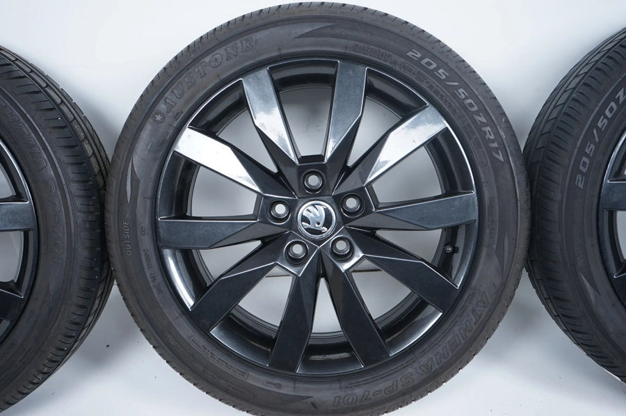 Skoda Octavia 5E Jantes complètes été Pneus été 205 50 17 pouces
