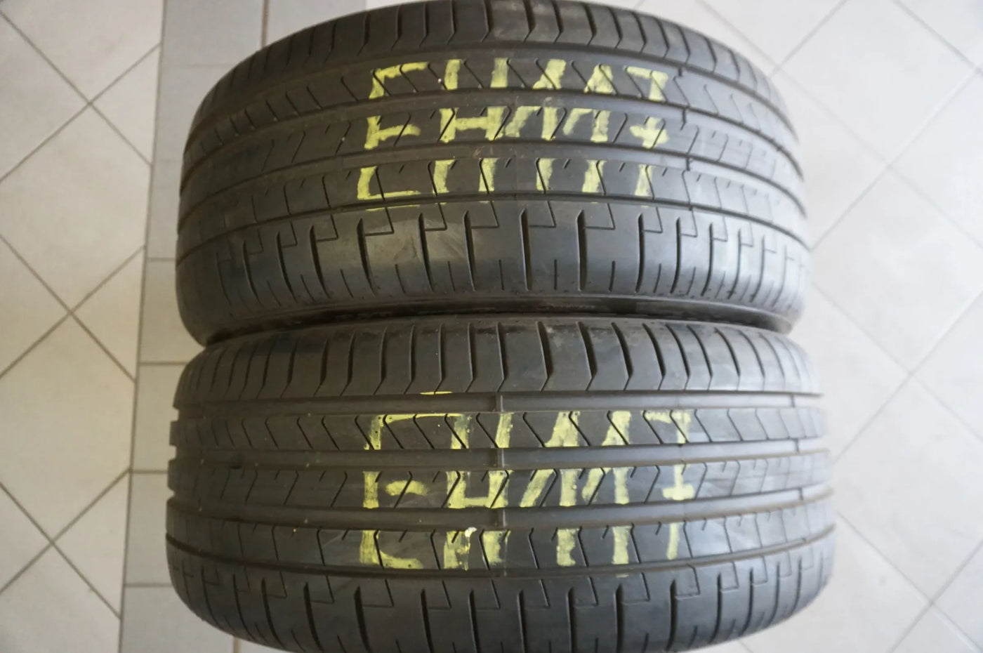 2 X 275 40 R22 107Y Pneus d'été Pirelli P Zero PZero* DEMO 2023