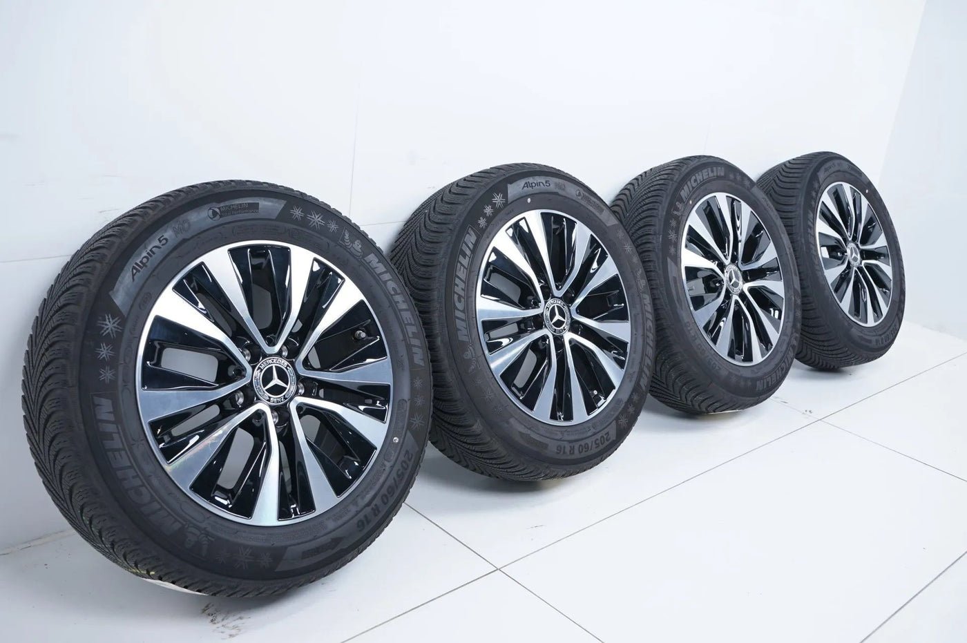 Pneus hiver et jantes hiver 16 pouces pour Mercedes Classe AB W177 B247