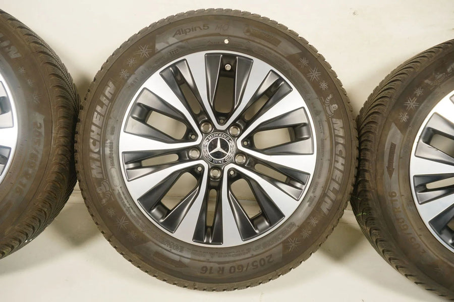 Pneus hiver et jantes hiver 16 pouces pour Mercedes Classe AB W177 B247