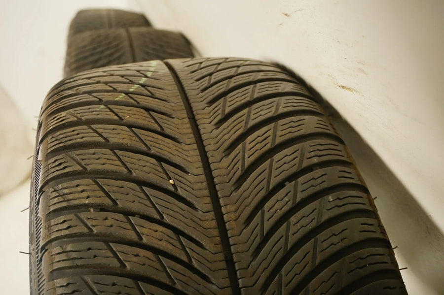 Mercedes A35 W177 AMG Winterreifen Winterräder 235 40 18 Zoll