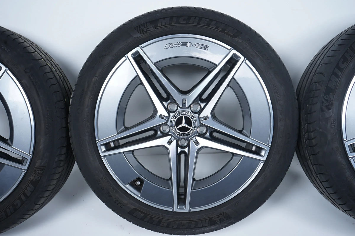Mercedes C Class W206 summer tires, summer wheels AMG 18 inch Detailansicht 5