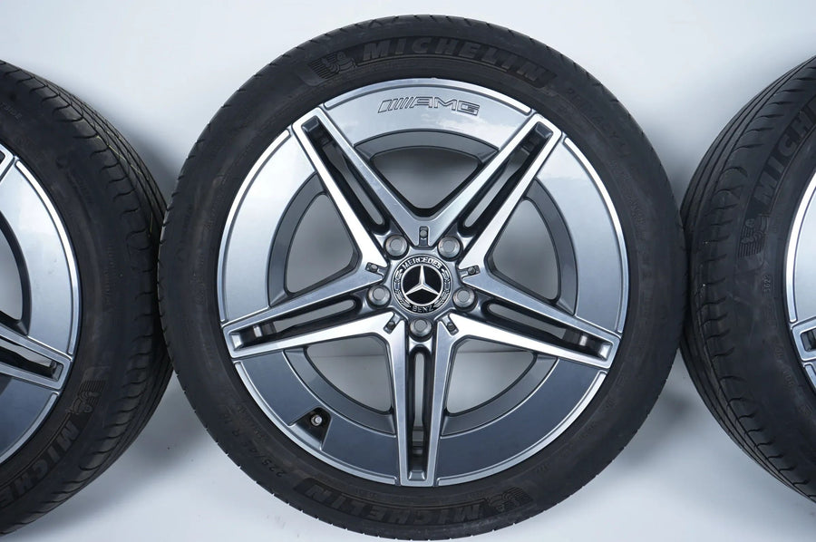 Mercedes C Class W206 summer tires, summer wheels AMG 18 inch