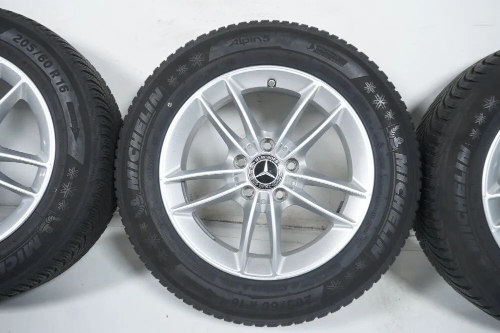 Mercedes A- en B-klasse W177 B247 winterbanden winterwielen 16 inch Detailweergave 5