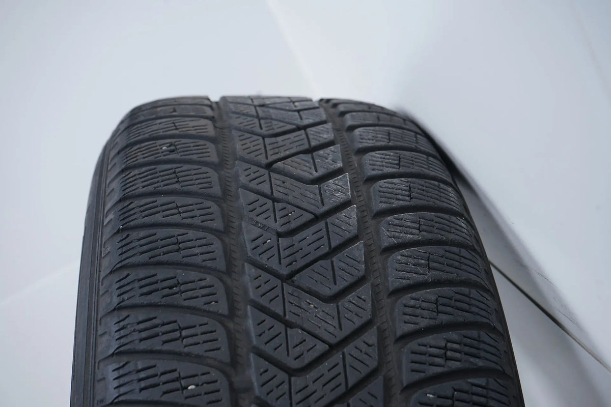 Land Rover Range Evoque winter tires/wheels 235/60/18 inch Detailansicht 12