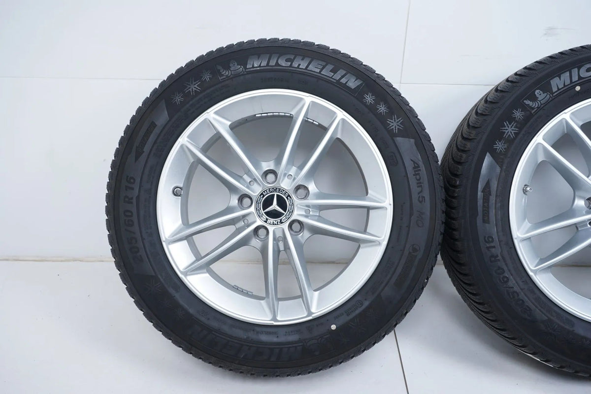 Pneus hiver et jantes hiver 16 pouces pour Mercedes Classe AB W177 B247 Detailansicht 3