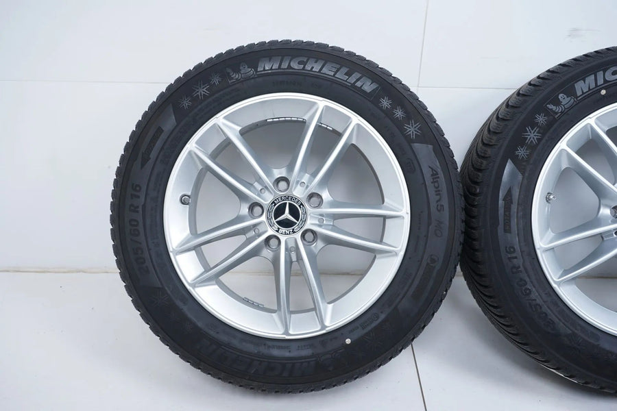 Pneus hiver et jantes hiver 16 pouces pour Mercedes Classe AB W177 B247
