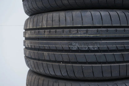4x Goodyear summer tires 255/40 R18 DOT18 approx. 8 BMW* RFT