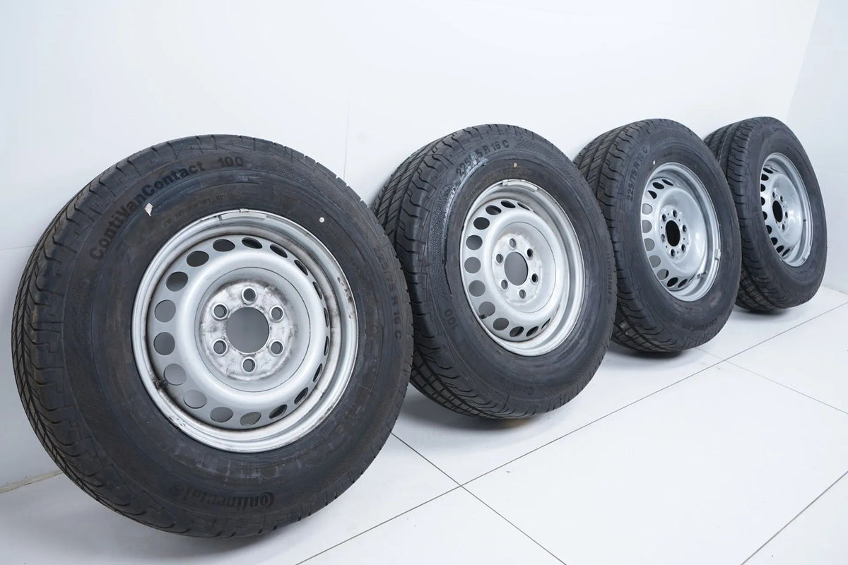 Mercedes Sprinter VW Crafter summer wheels 225 75 16C inch Detailansicht 2