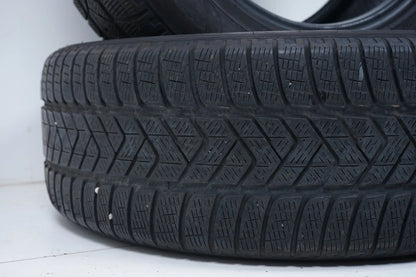 2x Pirelli winter tires 235 60 18 inch DOT17/16 MO approx. 4mm tread depth