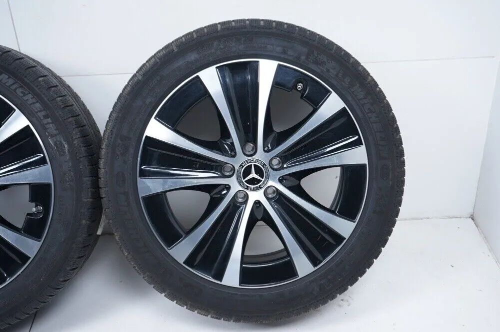 Mercedes E Klasse W213 Winterreifen Winterräder 245 45 18 Zoll Detailansicht 8