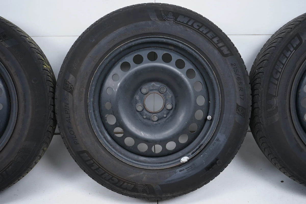 VW Tiguan Skoda Kodiaq Audi Q3 Winter tires Winter wheels 215 65 17 inch Detailansicht 5