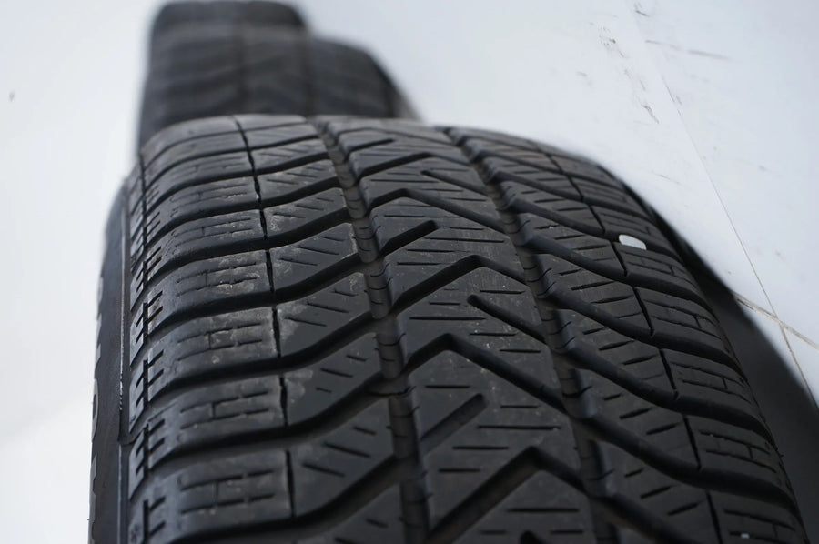 Audi A1 GB winter tires/wheels 195/60/16 inch