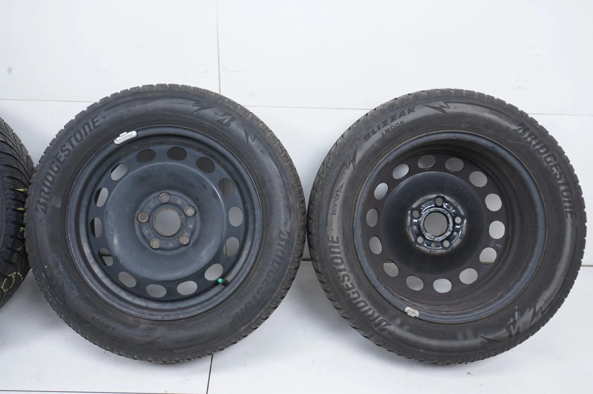 Skoda Octavia 5E Winter Tires Winter Wheels 205 60 16 Inch Detailansicht 14
