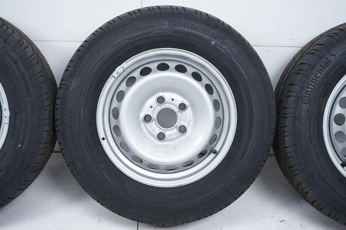 VW Volkswagen Crafter summer tires summer wheels 235 65 16C inch 8m Detailansicht 5