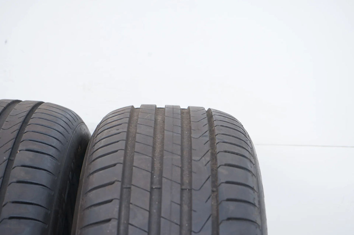 2 x pneus été Pirelli 235 55 18 pouces DOT20 env. 6mm Vue détaillée 5