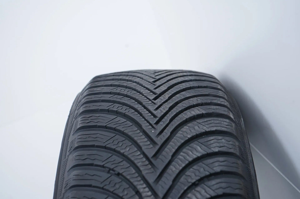 Mercedes AB Class W177 B247 Winter Tires Winter Wheels 16 inch Detailansicht 9