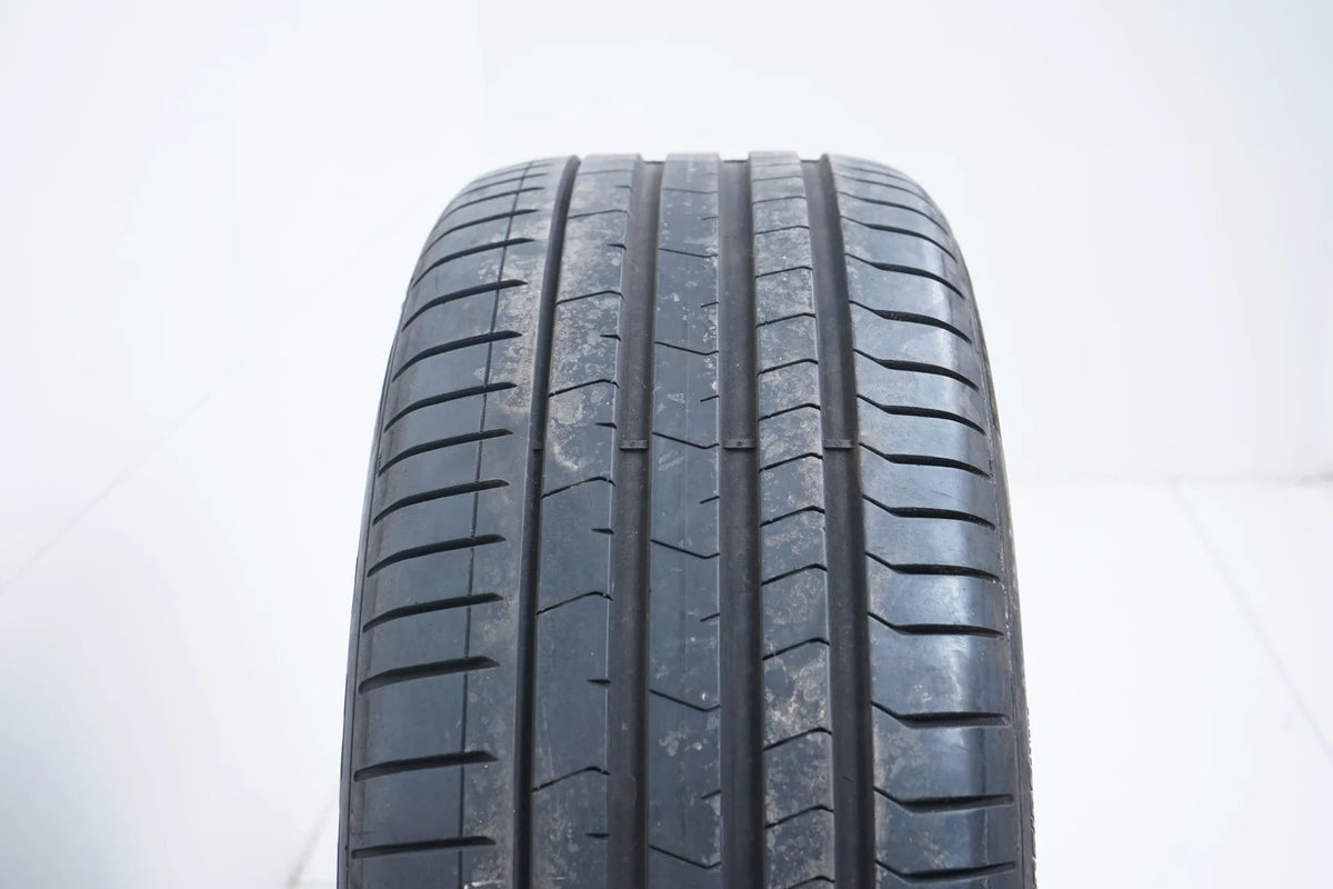 1x Summer tire 275 45 20 inch Pirelli DOT19 6mm Bmw* RFT Detailansicht 6