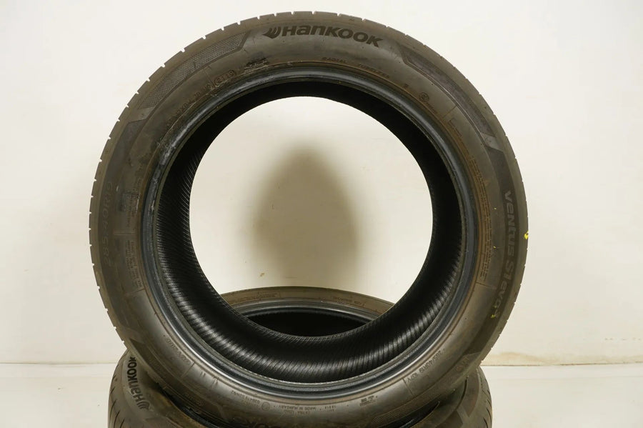 2x Summer tires 285 40 19 inch approx. 6.5 mm Hankook DOT19 MO