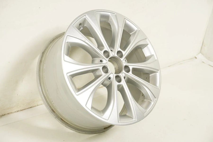 1 x Mercedes třídy C W205 hliníkový disk 17 palců A2054018700 8J