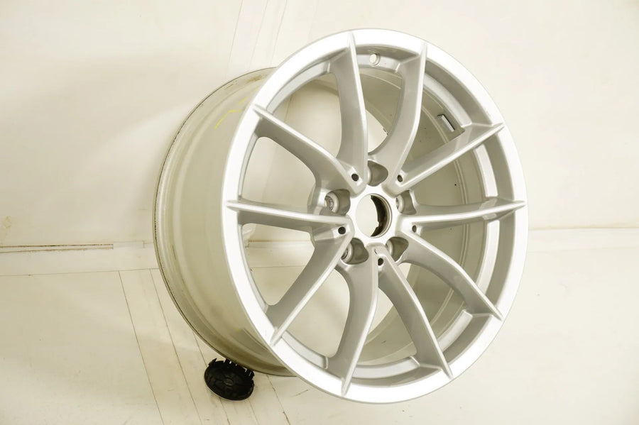 1 x originální hliníkový disk BMW Z4 G29 17 palců 6879184 768 8,5J