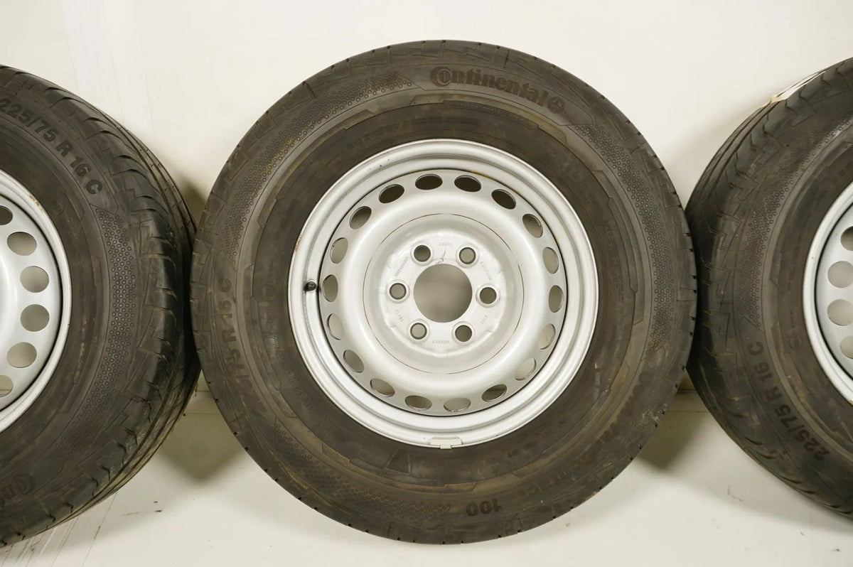 Mercedes Sprinter VW Crafter summer wheels 225 75 16C inch Detailansicht 4