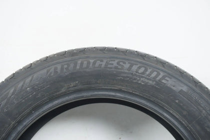 1 pneu été Bridgestone 245/50/18 pouces, profondeur d'env. 7 mm, DOT17 BMW*