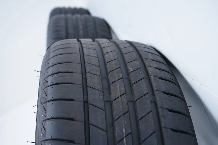 New MINI Clubman F54 summer tires, summer wheels 225 45 17 inch