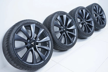 Tesla Model 3 Sommerreifen Sommerräder 235 35 20 Zoll 7mm