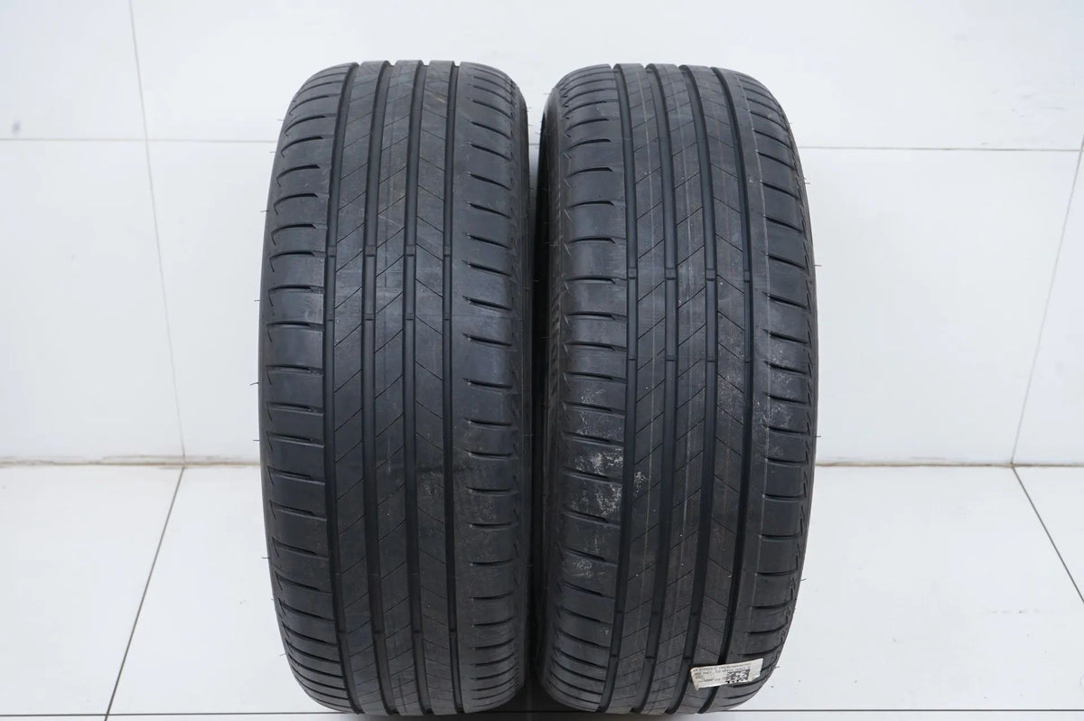 2 x DEMO Sommerreifen Bridgestone 235 55 18 Zoll DOT20 MO Detailansicht 2