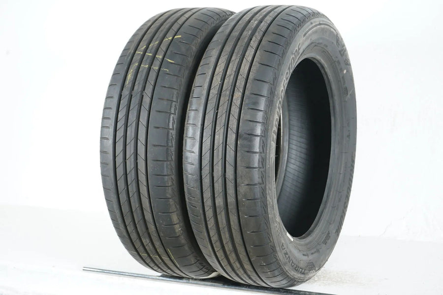2 x Sommerreifen Bridgestone 205 60 17 Zoll DOT23 ca.5-6mm Bmw*