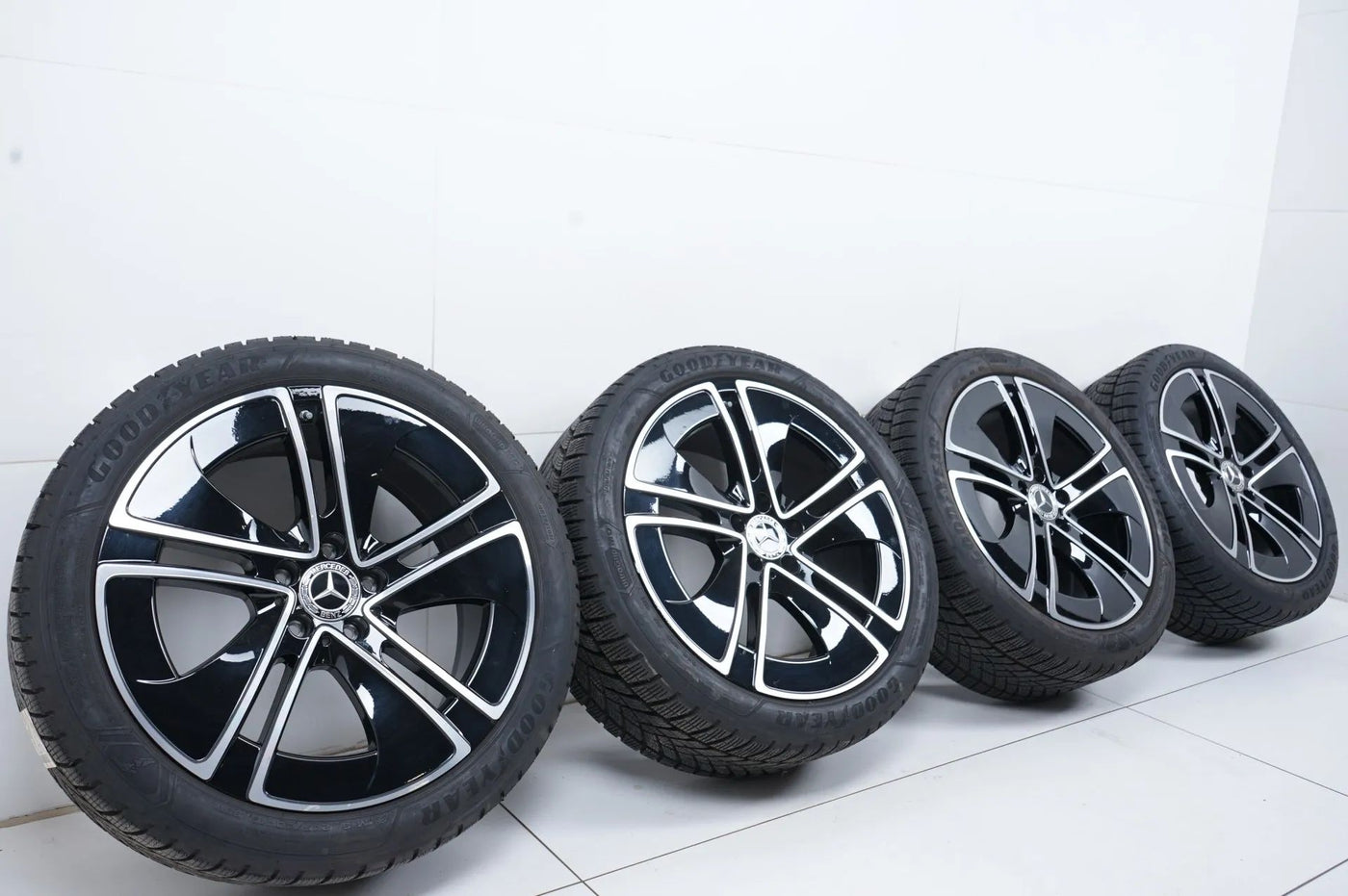 Mercedes CLE Class W236 winter tires/wheels 245/40/19 inch