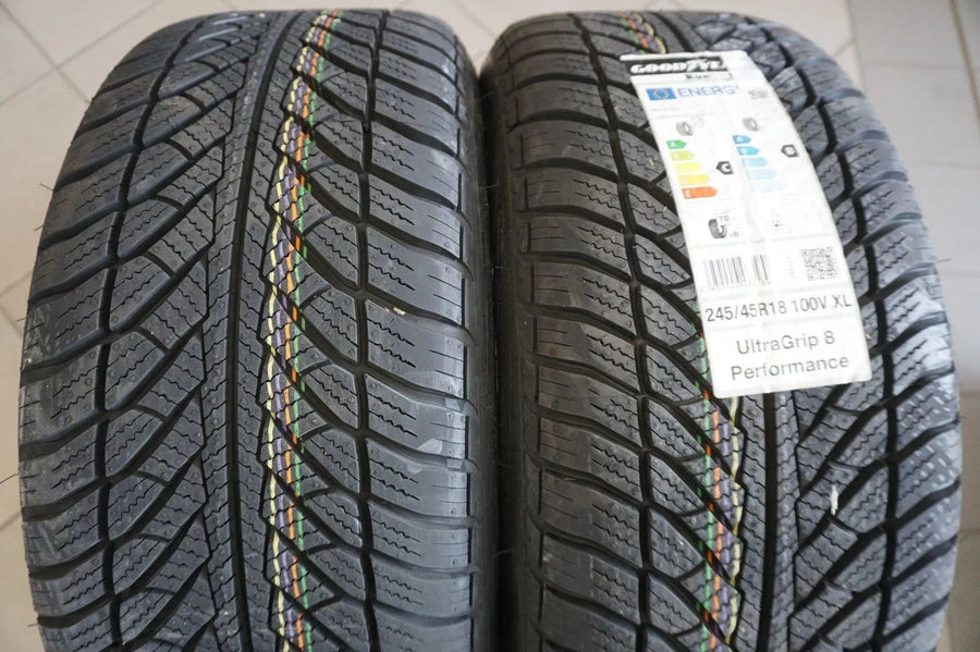 Jantes alu d'origine BMW Série 5 G30 G31 TOP roues hiver pneus hiver 245 45 R18 pouces