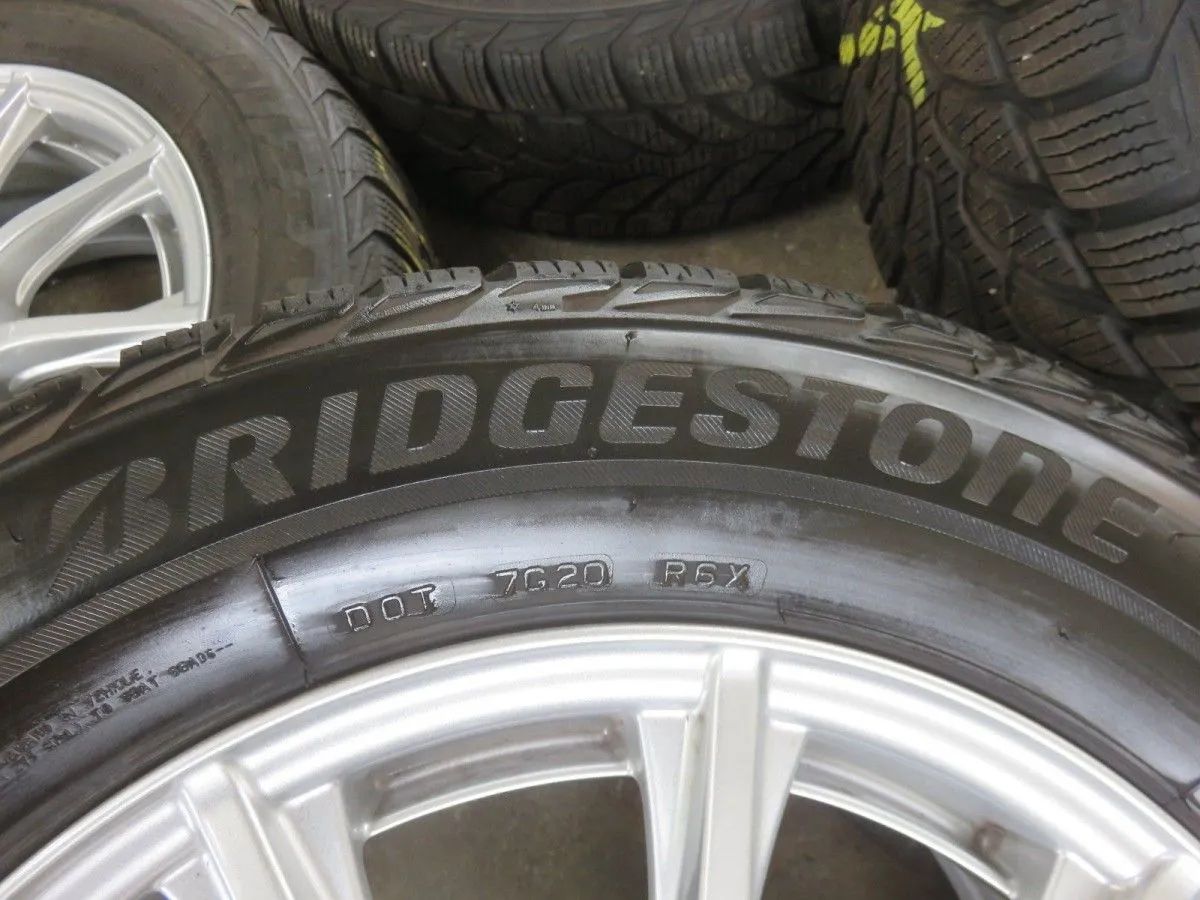 Original Mercedes Classe C W205S205 Roues hiver Pneus hiver 205 60 R16 6mm Detailansicht 8