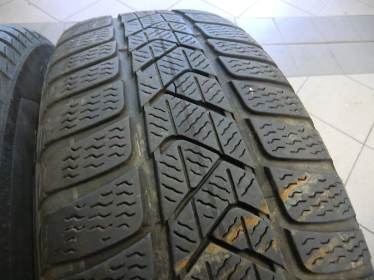 Original Mini Countryman F60 Alloy Wheels JCW Star Spoke 539 6856041 Winter Tires Detail view 14