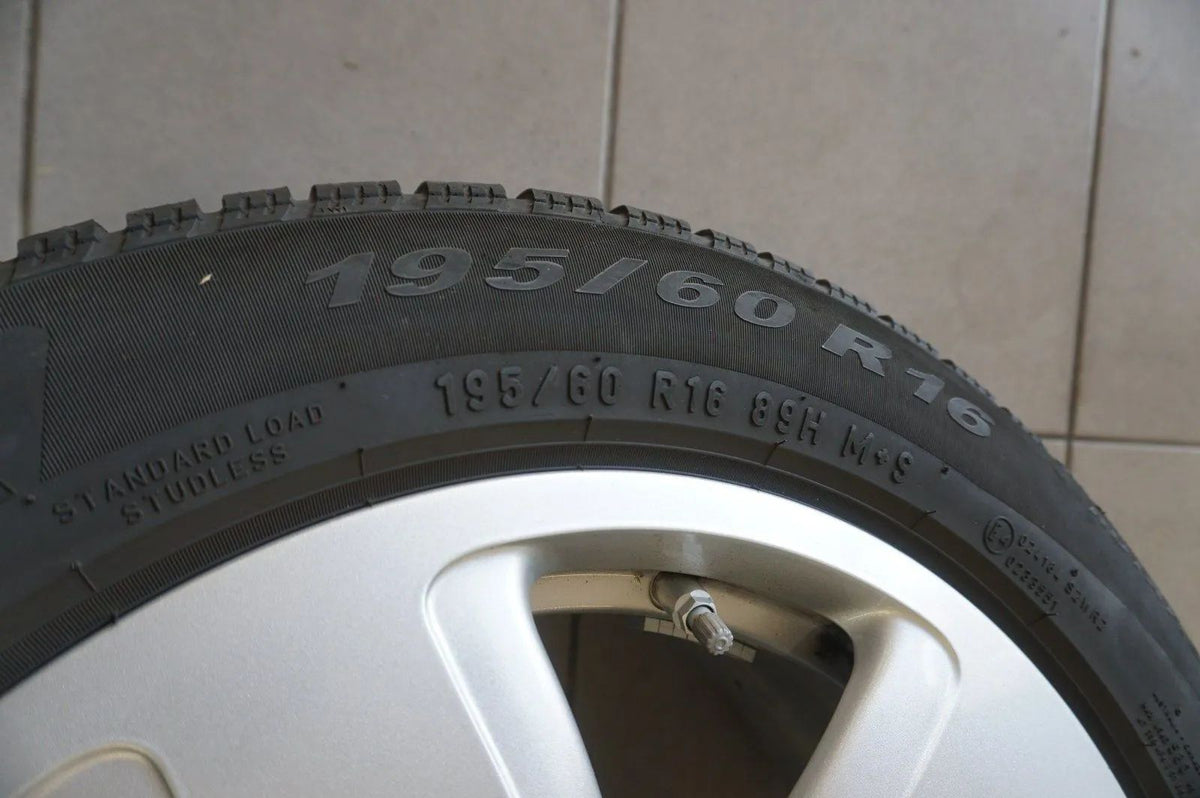 Jantes alu d'origine BMW Série 1 F40 Série 2, roues hiver, pneus hiver 6mm Detailansicht 4