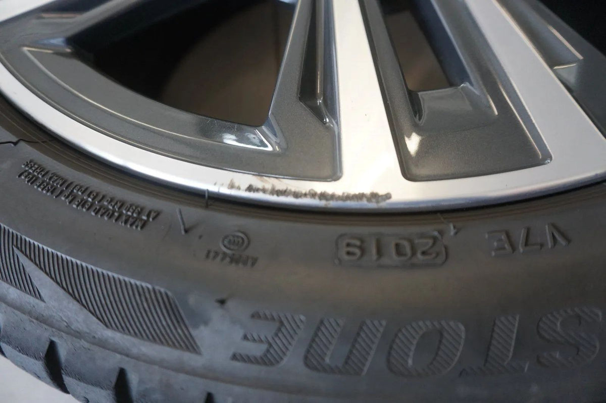 Original BMW 1 Series F40 2 Series F44 17 Inch Alloy Wheels Winter Wheels Winter Tires Detailansicht 4