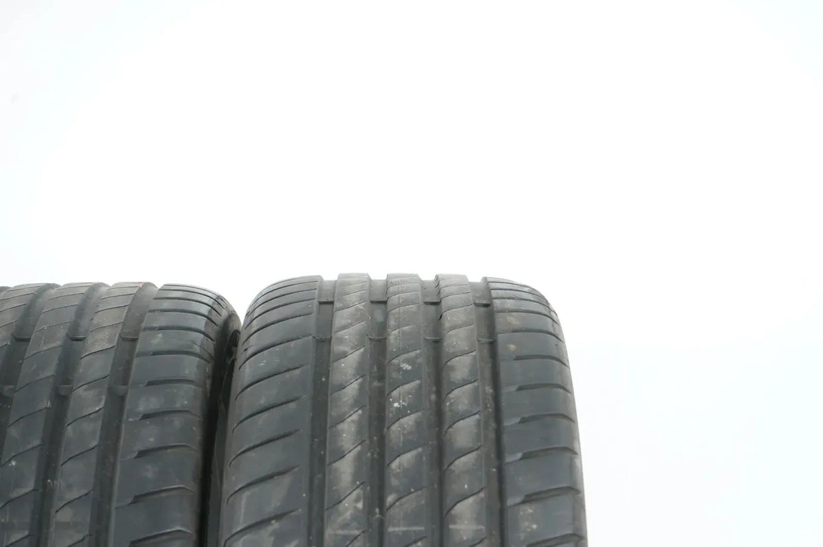 2 x Sommerreifen Bridgestone 255 40 20 Zoll DOT22 ca.5mm AO Detailansicht 5