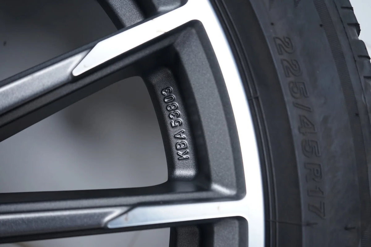 BMW řady 1 a 2 F40 F44 zimní pneumatiky zimní kola 225 45 17 palců Detailní zobrazení 20