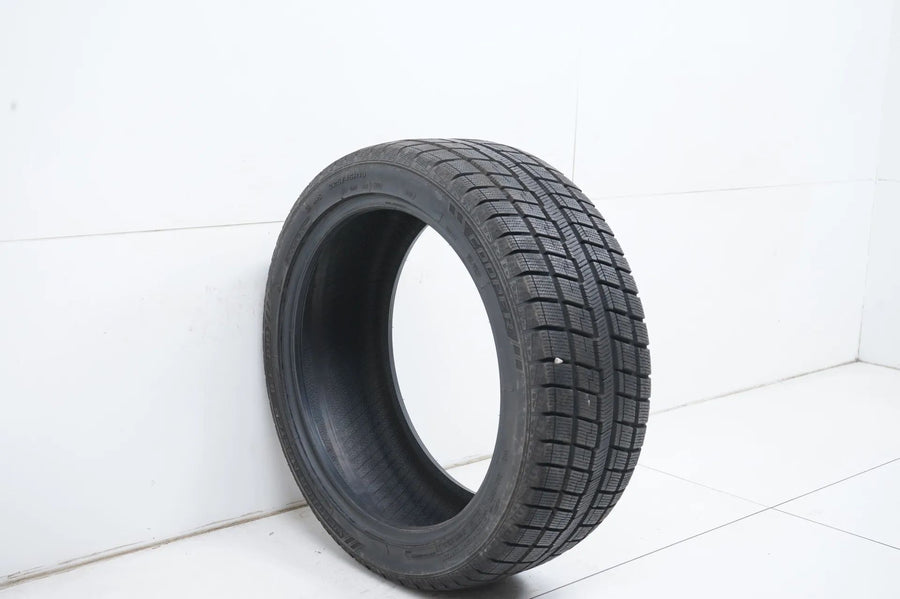 1 x Winterreifen Cooper 225 45 18 Zoll DOT20 ca.7 mm