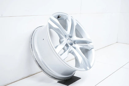 1 x Audi A4 Allroad 8W B9 Alloy Wheel 18 Inch 8W9601025B 7.5J ET29